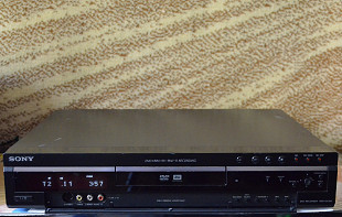 Sony RDR-GX300 DVD Player - Recorder.