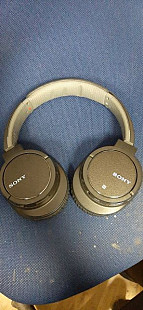 Продам наушники Sony mdr-zx770bn