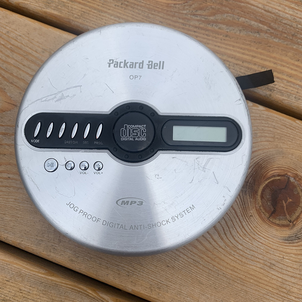 Портативний MP3 програвач Packard Bell PB -OP7 | RCN.com.ua