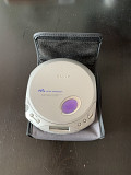 Портативний програвач компакт-дисків CD Walkman D-E353 CDR/RW