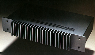 Nakamichi 420 / 1976 / Power Amp