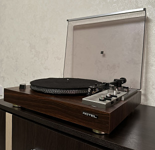 Проигрыватель винила Rotel RT 6400