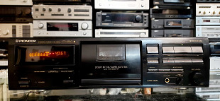 Кассетная дека Pioneer ct-s330