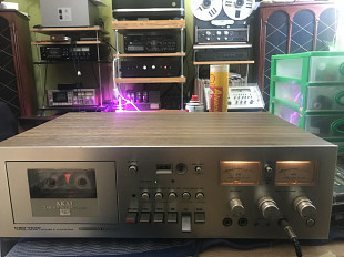 Продам деку Akai GXC 740D