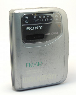 Касетний плеэр Sony Walkman WM-FX141 з FM радіо після профілактики