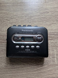 Касетний плеєр з FM Panasonic RQ-E30V