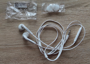 Новые наушники Samsung EO-EG920BW оригинал гарнитура Самсунг Vietnam