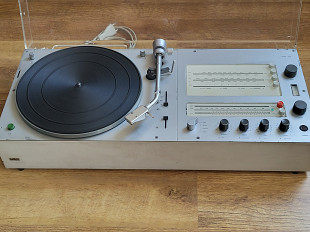 Програвач вінілу з підсилювачем Braun Audio 310. Не робочий!