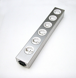 Продам сетевые дистрибюторы Oyaide MTS-4 \ MTS-6