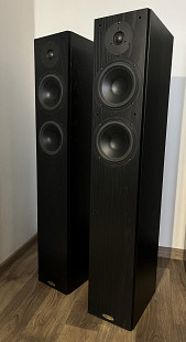 Tannoy Revolution R3