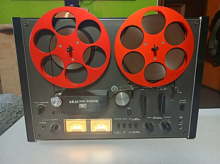 Котушковий магнітофон Akai GX 4000