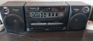 Магнітола Panasonic RX-CТ820. Двокасетна, має ВХІД AUX