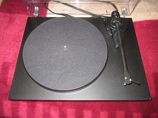 Продам Pro-Ject Debut III