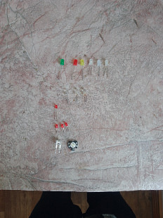 Светодиодные.