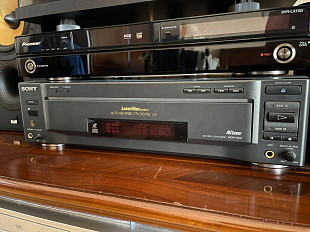 Коллекционный Laser Disc Player (RARE) =SONY model MDP-600= [Mint Condition]