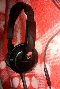 Наушники Гарнитура SkullCandy