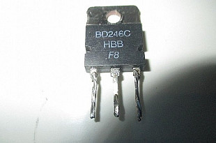 Транзистор оригінальний для підсилювача. BD246C