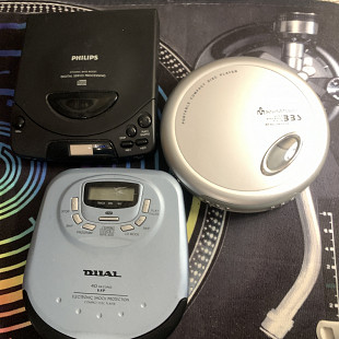 CD-плеєри Philips AZ 6840, Dual CDP-2001 GW, Soundmaster CD-4045 під ремонт або на запчастини