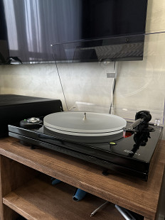 Music Hall MMF-7.3 + Ortofon 2M Bronze + запасна голка 2M Bronze + кастомний RCA кабель