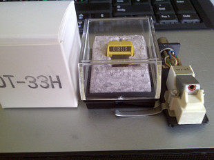 Victor Phono Cartridge + JVC Victor stylus DT-33H in Box, made in Japan