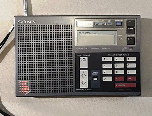 Sony ICF-7600DS