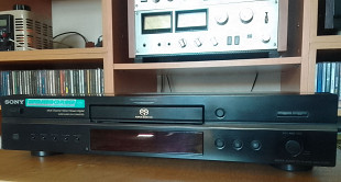 Проигрыватель SONY SCD - XE597