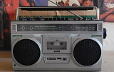 Магнітола HITACHI TRK-7300E