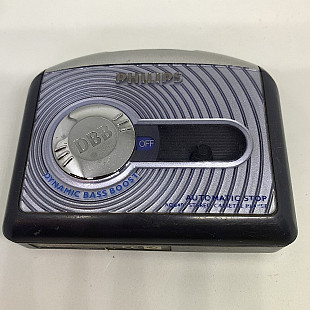 Касетний плеєр Philips AQ6401 Dynamic Bass Boost