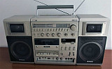 Бумбокс Hitachi Trk -9900