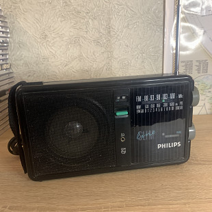 Радіоприймач Philips Slim FM/MW