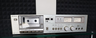 Кассетная дека Hitachi D-30S
