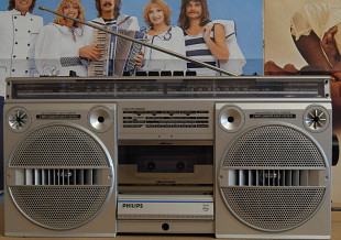 Магнітола PHILIPS D 8134