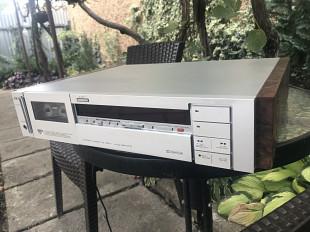Продам кассетную деку Akai GX-F 71