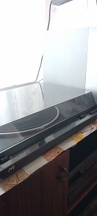 Проигрыватель винила JVC AL-A151BK