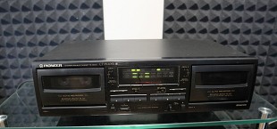 Кассетная дека PIONEER CT-W205R