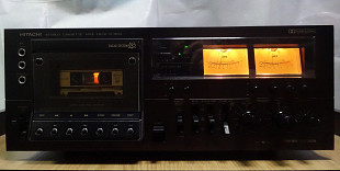 Продам кассетную деку Hitachi D-900