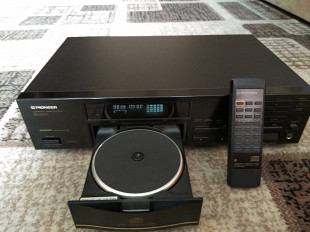 CD player Pioneer PD-S501