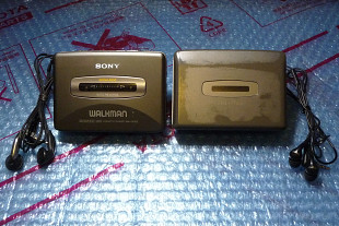 ДВА Кассетных плеера =SONY Walkman WM-EX502 + SONY Walkman WM-FX613=