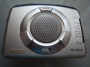 Кассетный плеер Casio AS-291 R cо встроенным динамиком.