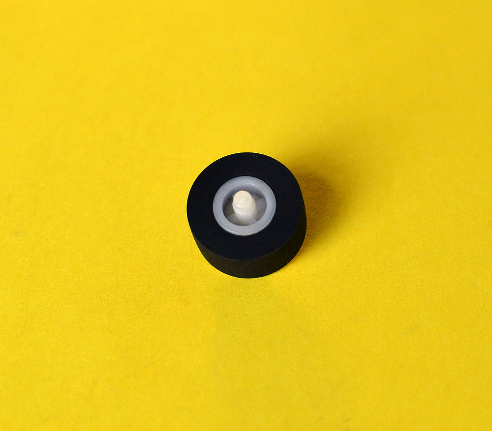 Прижимной ролик магнитофона Technics Panasonic 13 X 6 х 10 х 2 ...