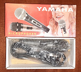 Микрофон Yamaha.