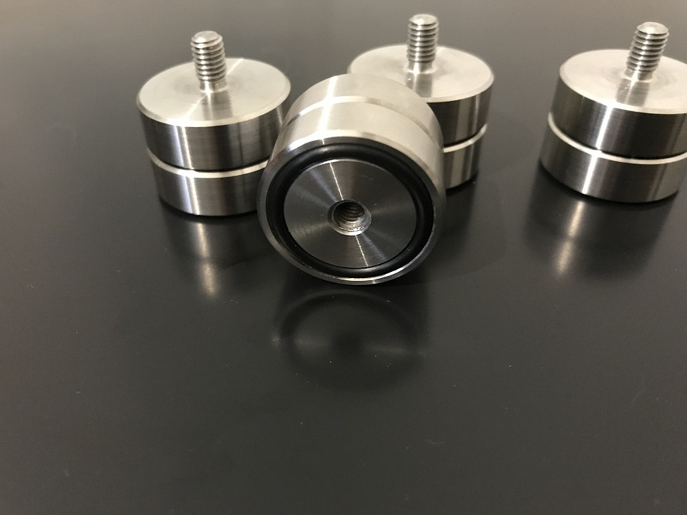 Розв'язки для полочної акустики Finite Elemente, HRS, Copulare ...