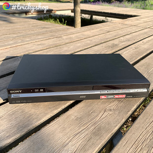 DVD рекордер SONY RDR HX650